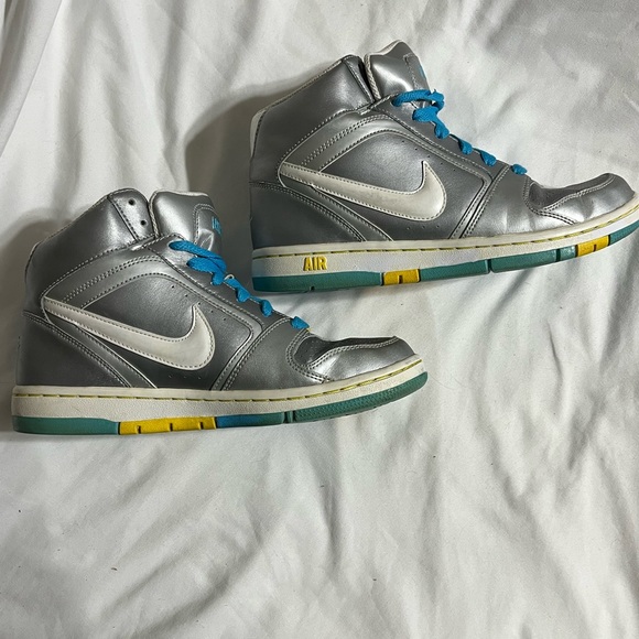 Nike air prestige - silver high tops women’s size 7 - Picture 6 of 9